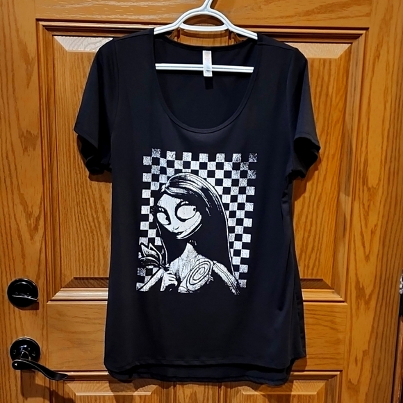 LuLaRoe Tops - LuLaRoe Sally checkered top size M